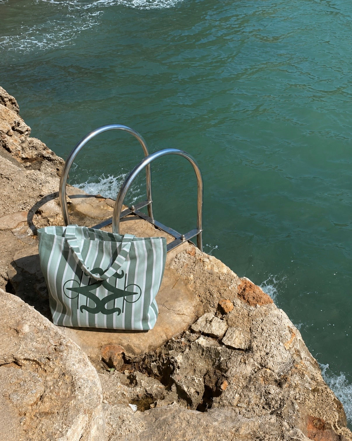 The Tote Collection
