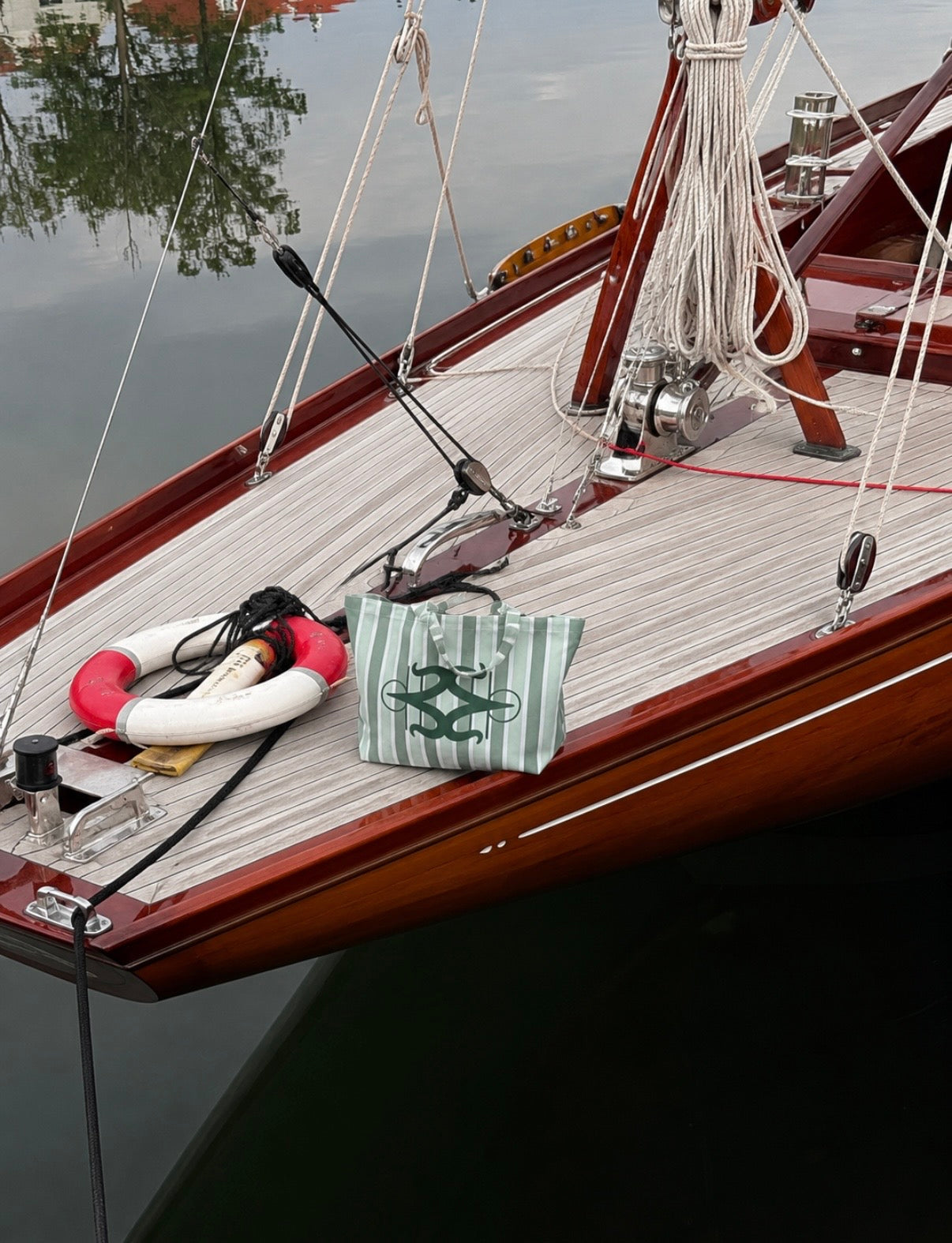 The Coastal Tote Sage Green